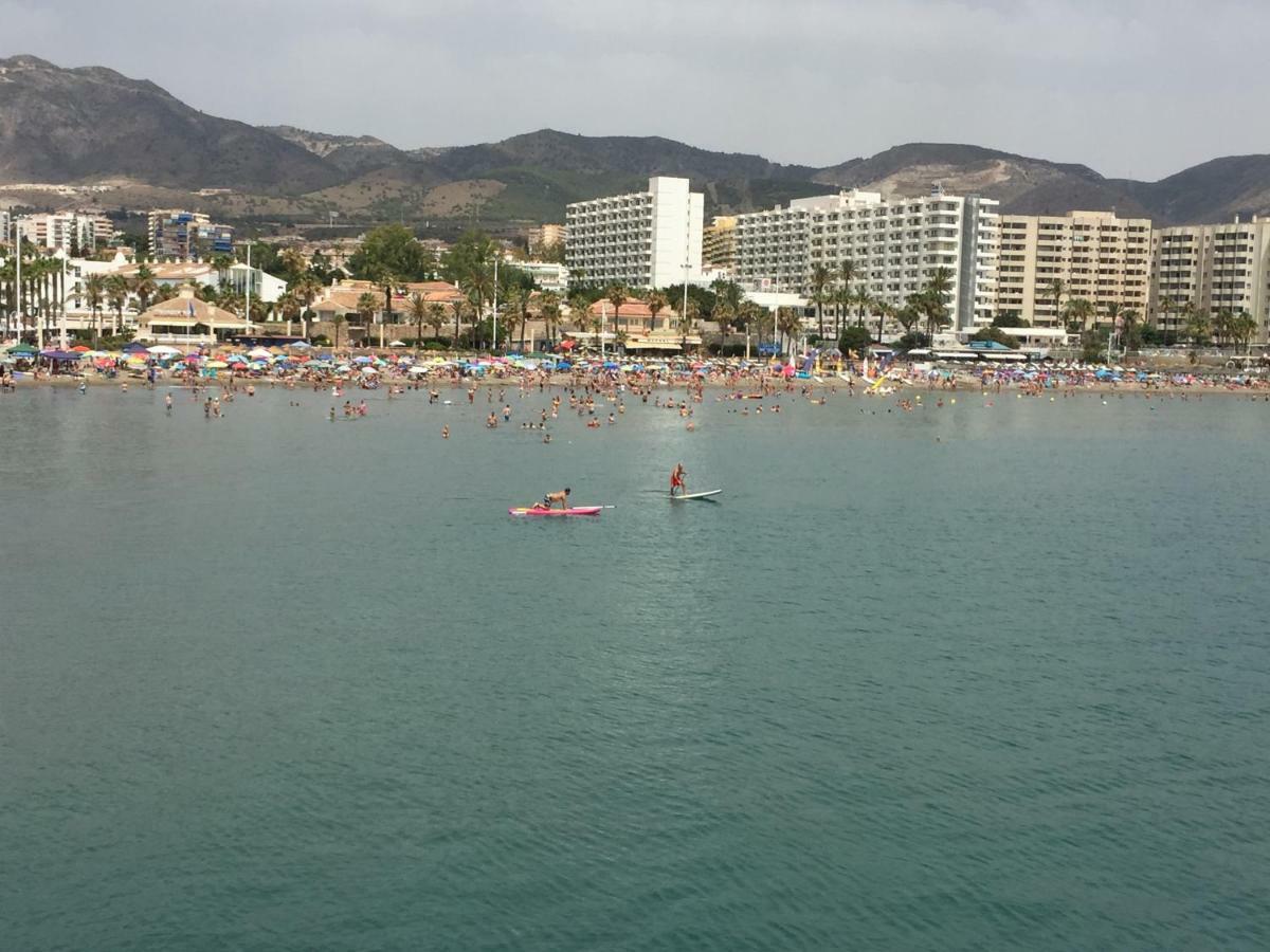 トレモリノスCarihuela Palace Beachアパートメント エクステリア 写真